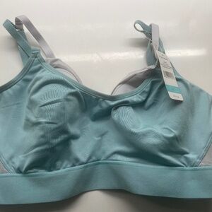 Brand New Natori gravity sports bra